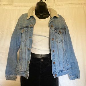 Faux Fur Collar Denim Jacket